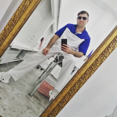  ,   Garri, 35 ,     