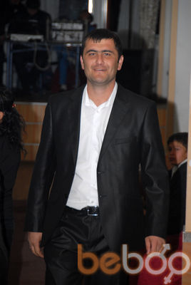  ,   James, 39 ,     , c 