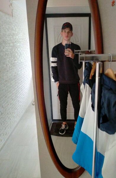  ,   Maksim, 23 ,   ,   