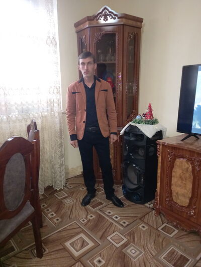  ,   Andranik, 35 ,   ,   