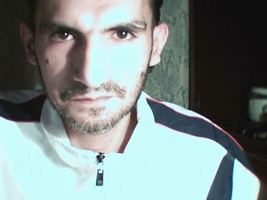  -,   Denis, 44 ,     , c 