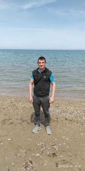  Naaldwijk,   , 38 ,   ,   