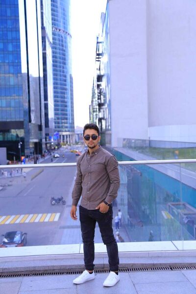  ,   Ismatullo, 30 ,   ,   