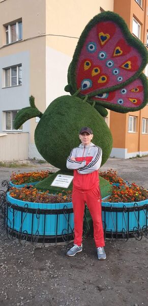  ,   Andrei, 41 ,   ,   , c , 