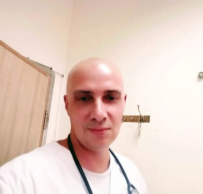  Holon,   Michael, 52 ,   ,   