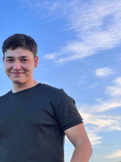  ,   Zhakhongir, 22 ,   ,   