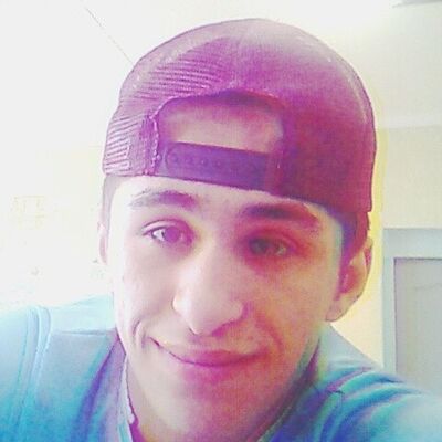  ,   Smail, 28 ,   ,   , c 