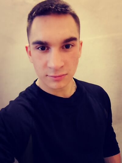 Nepasice,   Misha, 25 ,   ,   