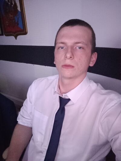  ,   Viktor, 25 ,   ,   