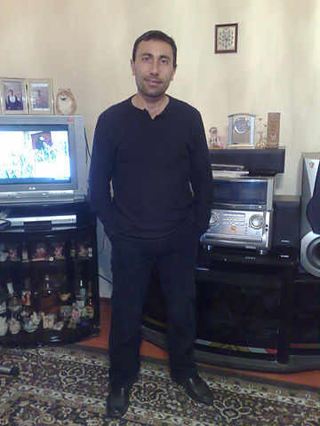  ,   Artur, 54 ,   