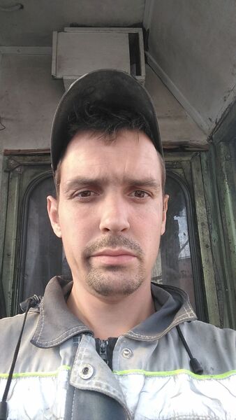  ,   Aleksandr, 32 ,   ,   