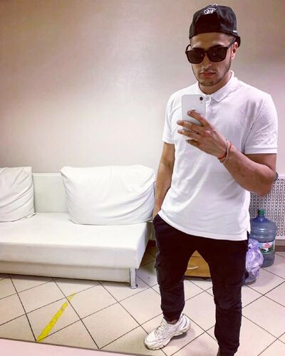  ,   , 27 ,   ,   