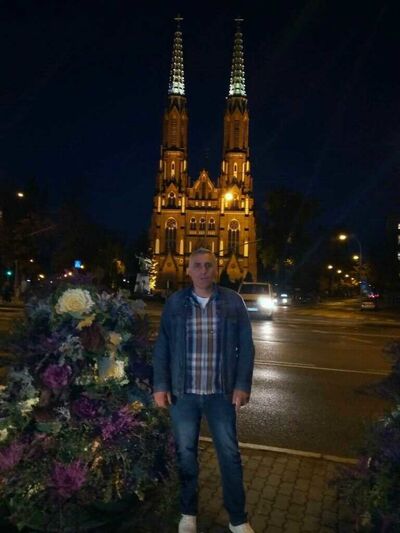  ,   Gocha, 47 ,     , c 