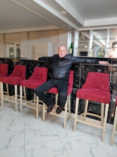  ,   Oleksiy, 39 ,   ,   