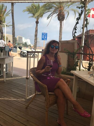 -,   ELEONORA, 58 ,   c 