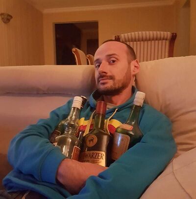  ,   David, 35 ,   ,   , c , 