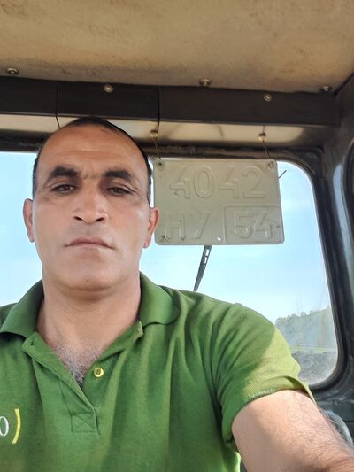  ,   Bexruz, 47 ,   ,   