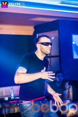  ,   Aleks, 44 ,  