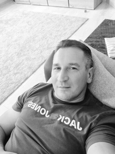  Alzey,   , 38 ,   ,   
