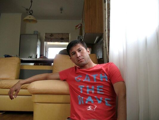  ,   Akmal, 44 ,   ,   , c , 