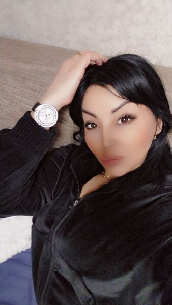  --,   LanOCHKA, 37 ,   ,   , c 