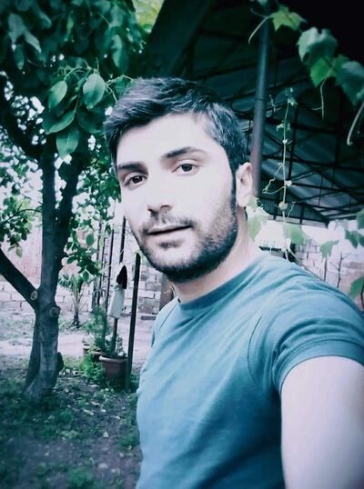  ,   Rafael, 36 ,   ,   