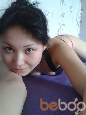  ,   Aika Karamel, 33 ,  