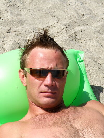  ,   Dima, 41 ,   
