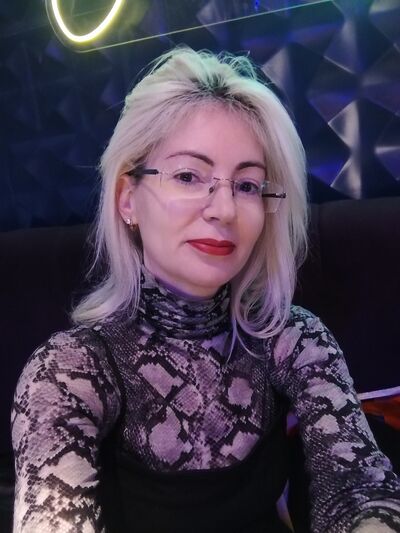 ,   Olga, 49 ,   c 