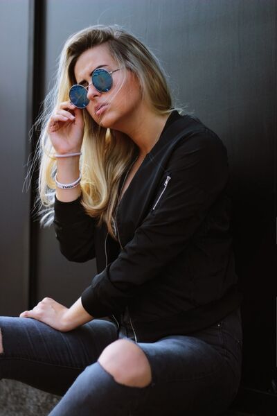  ,   , 27 ,  