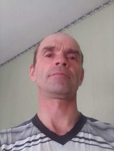  ,   Vitaly, 48 ,   c 