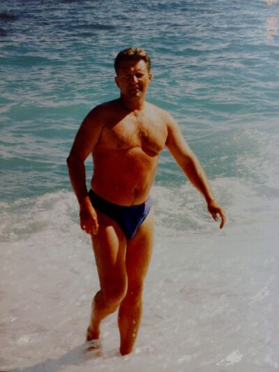  ,   Vlad, 58 ,  