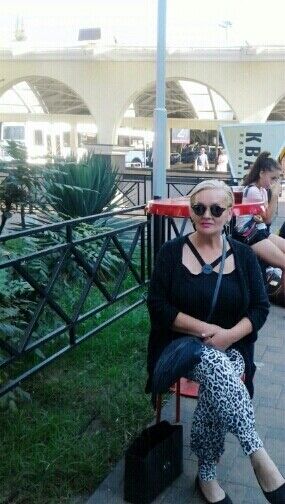  ,   Elvira, 59 ,     , c 