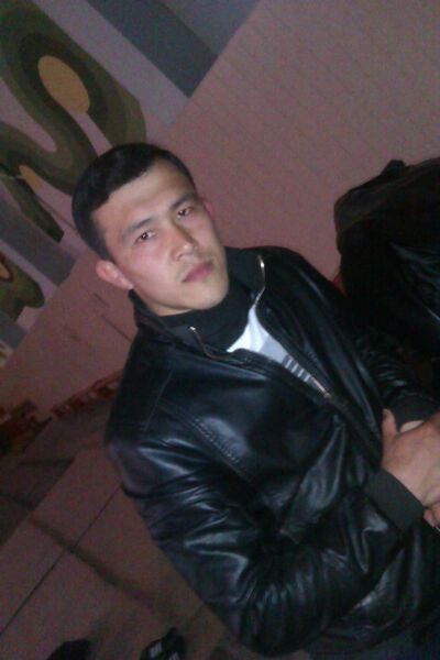  ,   Komil, 36 ,   