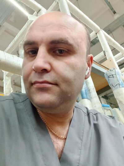  ,   Arman, 45 ,   ,   