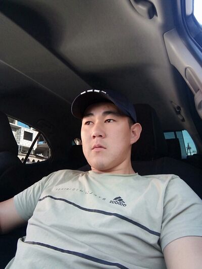 ,   Adilbek, 27 ,   ,   , c 