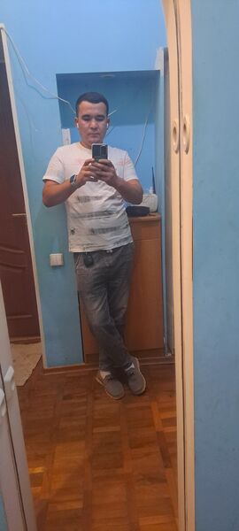  ,   Ruslan, 38 ,   ,   , c 