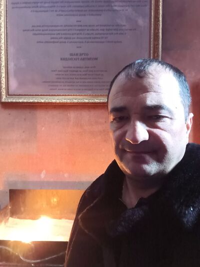  ,   Sarkis, 48 ,     , c 