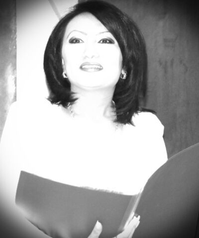  ,   Zara, 42 ,  