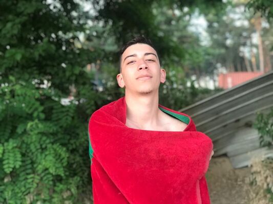  ,   Fahd, 25 ,  