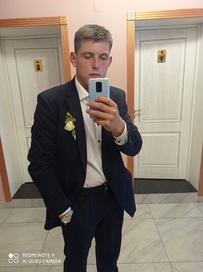  ,   Pavel, 33 ,   ,   , c 