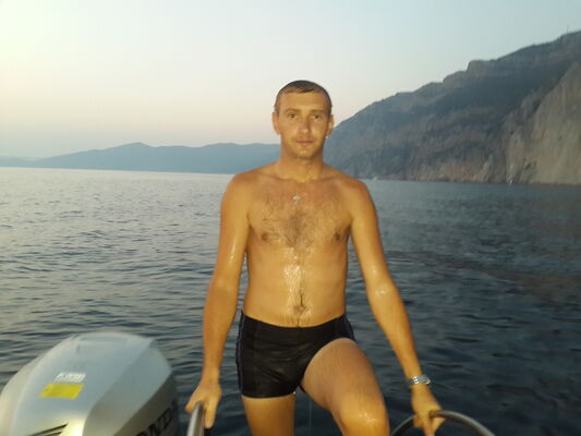  ,   Den, 43 ,   