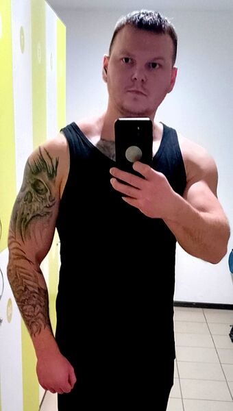  ,   Nikolay, 31 ,   ,   