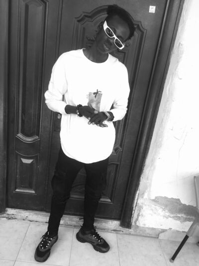  ,   Two Lips, 25 ,   ,   