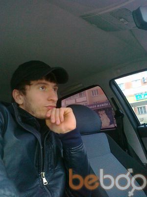  ,   David, 37 ,  