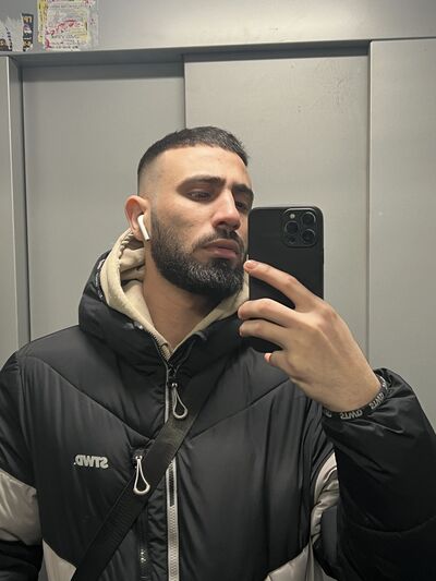  ,   Hussein, 30 ,   ,   