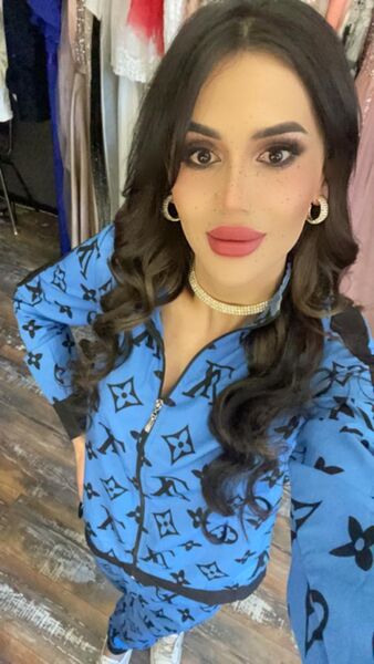  ,   Raya, 27 ,   ,   