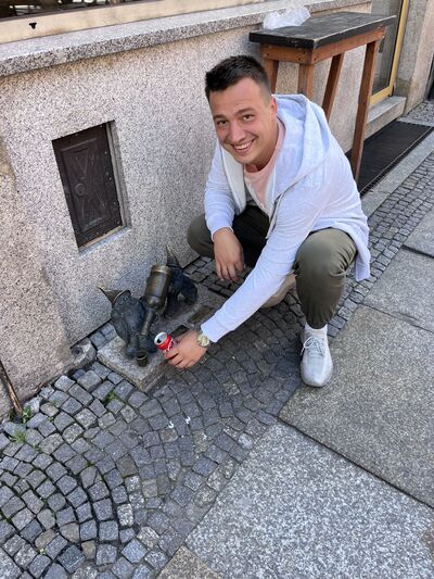  ,   Viktor, 29 ,   ,   , 