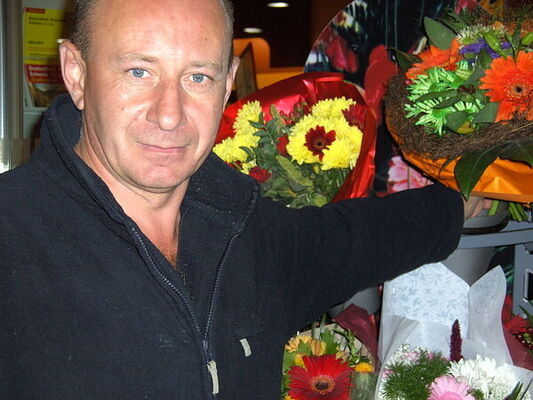  Frankfurt am Main,   , 63 ,   c , 