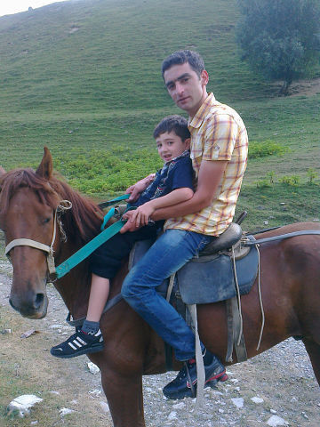  ,   Baka, 42 ,   